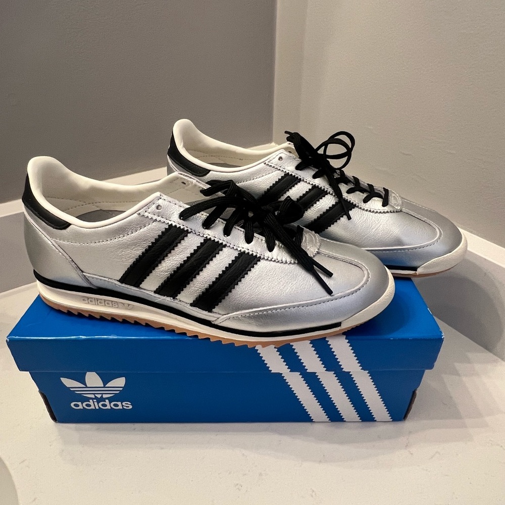 Adidas Silver and Black Sneakers Classic Style